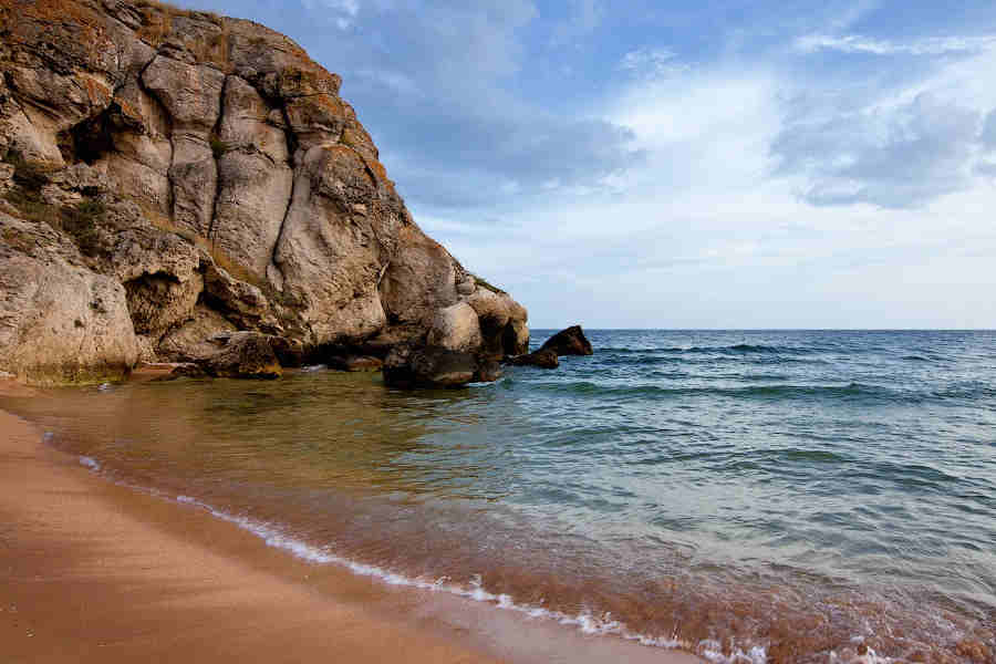 Дикие пляжи Крыма, фото: куда поехать?