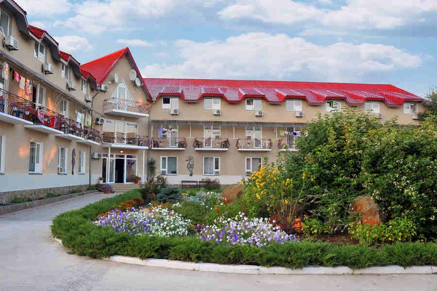 Уютный и доступный отдых в Крыму 2022: санатории и пансионаты